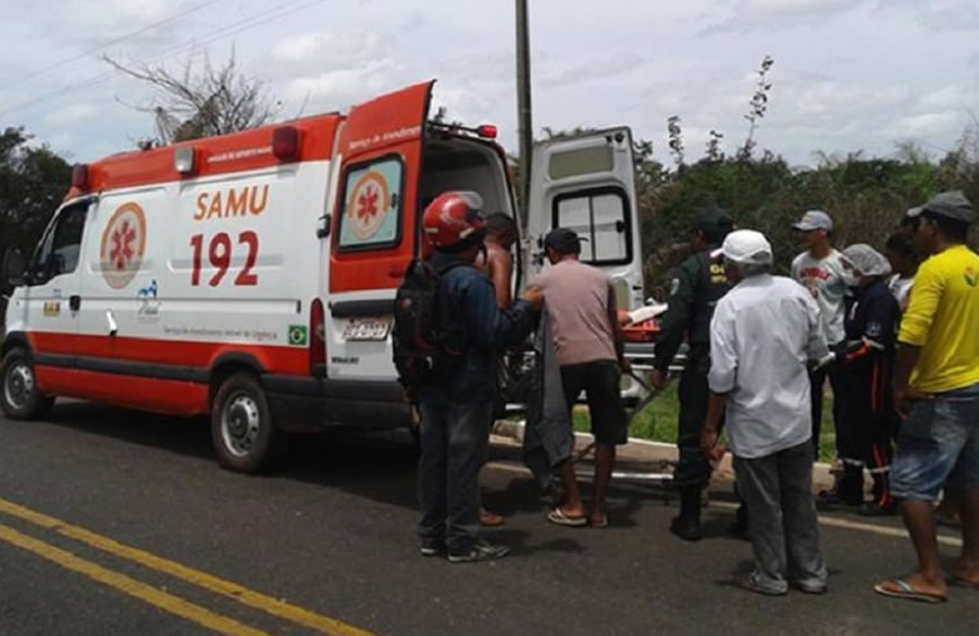 Homem cai de moto e fica gravemente ferido na PI-113 em José de Freitas