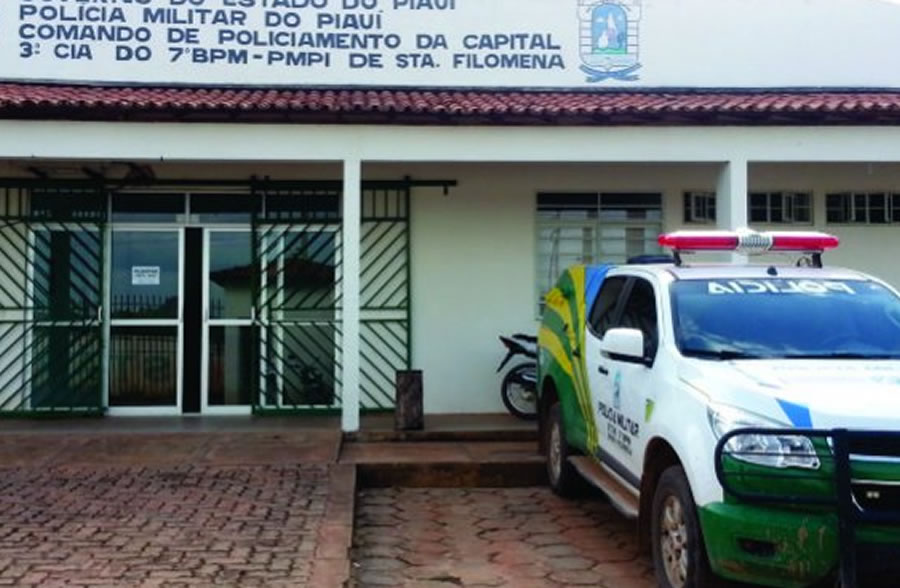 Polícia Militar de Corrente - Piauí.