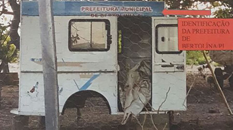 Ambulância da cidade de Bertolínia encontrada na cidade de Landri Sales