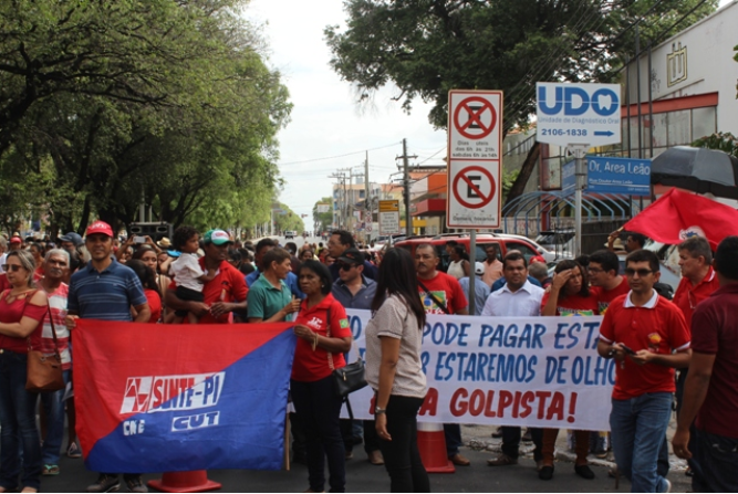 Trabalhadores Rurais fazem manifestação contra reforma da previdência