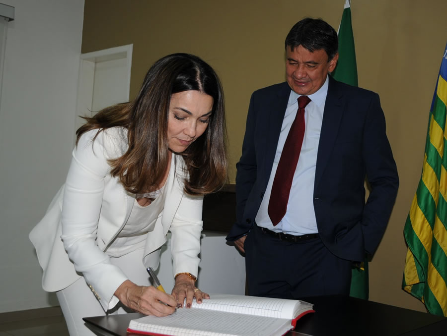 Wellington Dias transmite Governo para Margarete Coelho