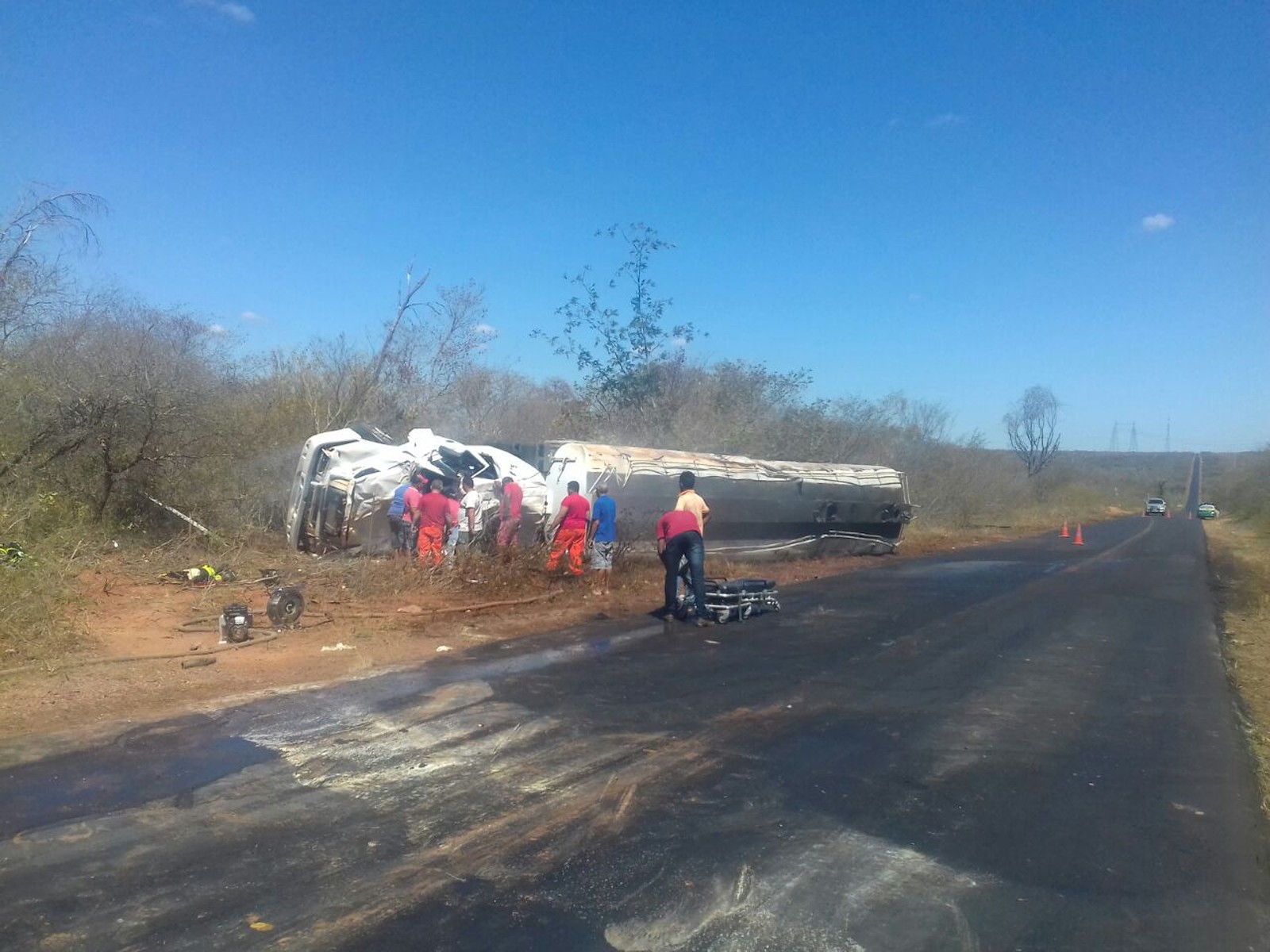 Caminhão derrapou