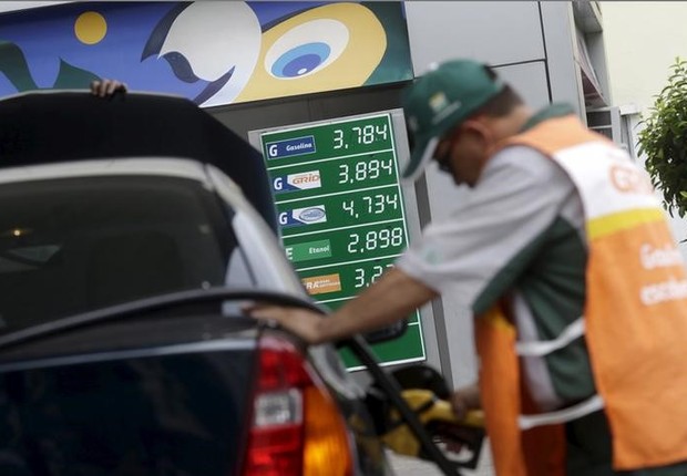 O preço da gasolina aumentou depois do decreto