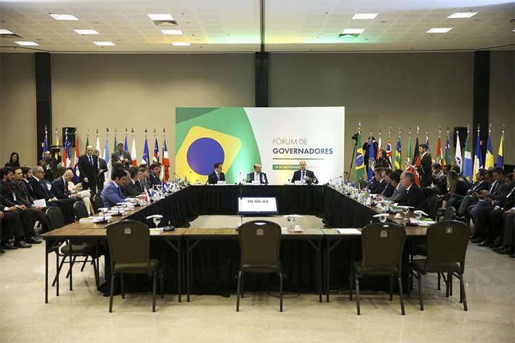 encontro governadores e bolsonaro em Brasília