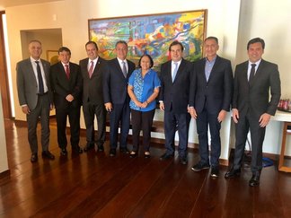 Governadores do nordeste tratam com Rodrigo Maia sobre votação da PEC da cessão onerosa