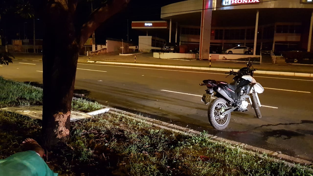 jovem morre após colidir em moto na zona leste de Teresina