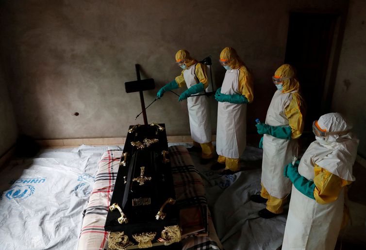 Ebola deixa 865 mortos no Congo