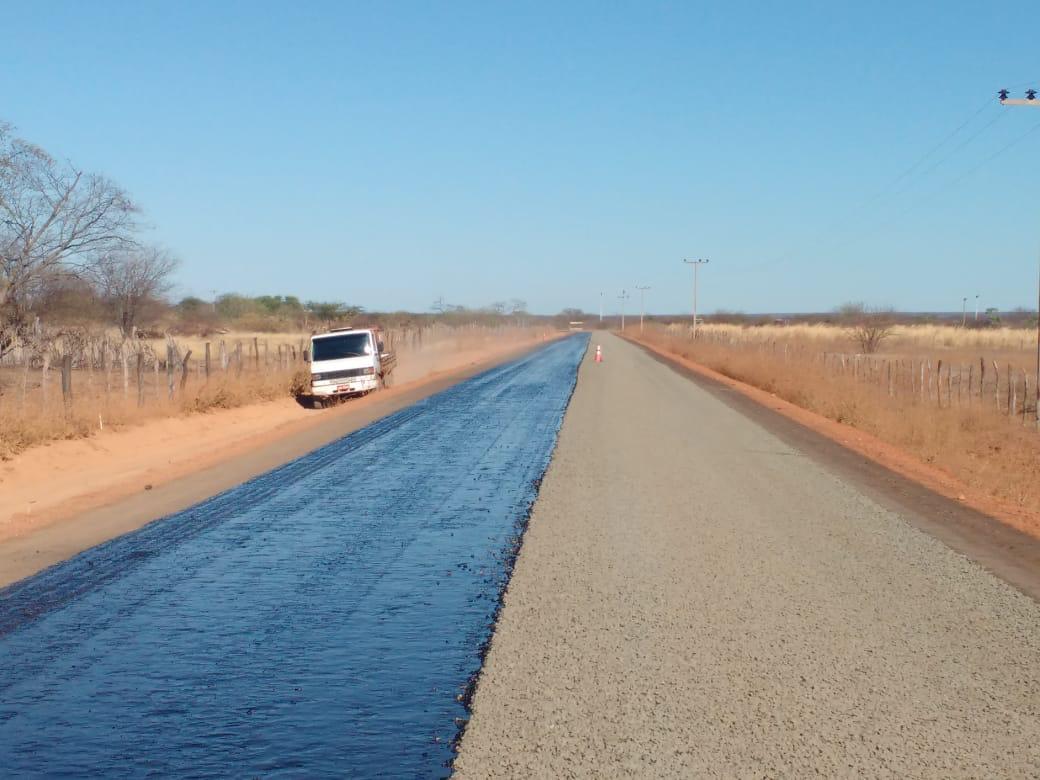 rodovia que liga o município de Jacobina do Piauí ao povoado Juazeiro do Secundo