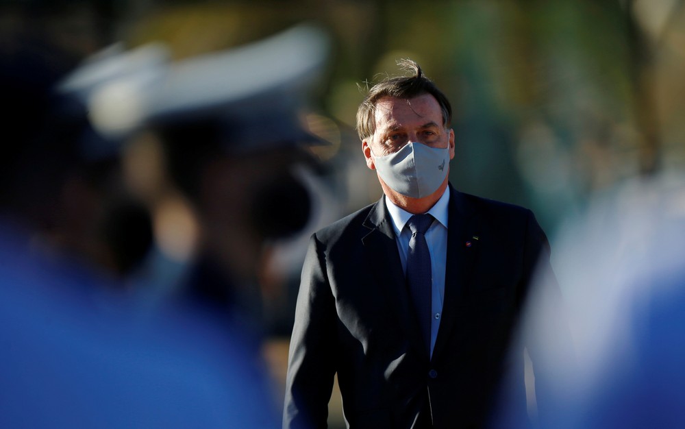 Bolsonaro máscara